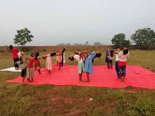 BEHAVIOUR MODIFICATION & LIFE SKILL DEVELOPMENT ACTIVITIES FOR FAMILY CONNECTED HARD BEHAVIOUR CHILDREN AT A CAMP ORGANISED BY AVA AND ACTIVITIES SUPPORTED BY SATHI